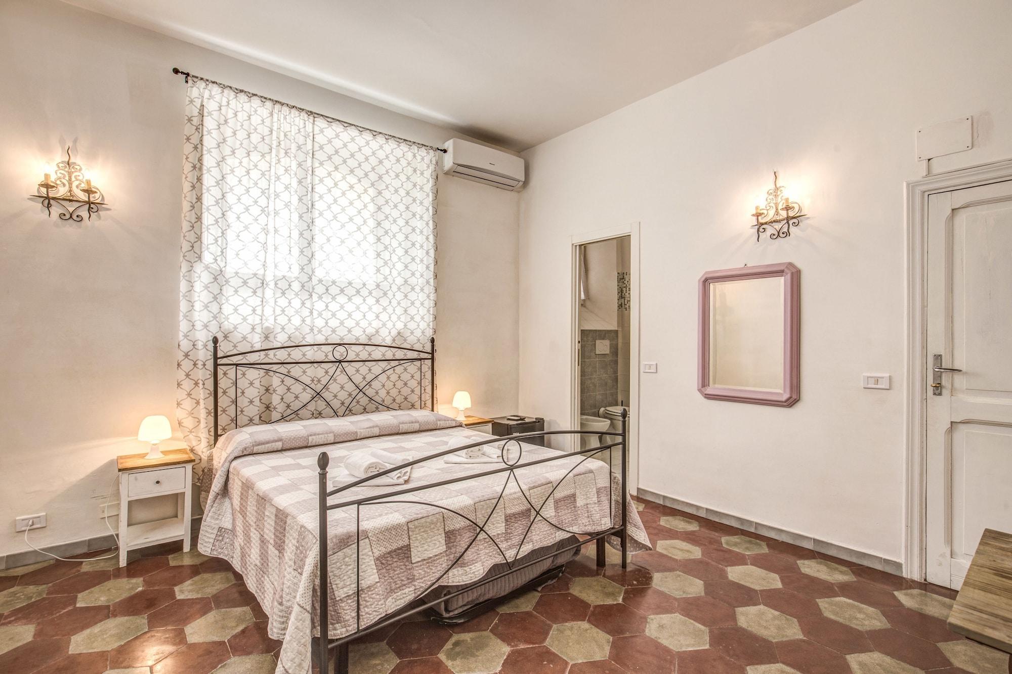 Relais La Torretta Bed & Breakfast 2*